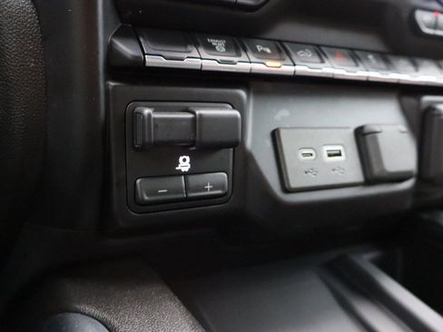 Used 2023 Chevrolet Silverado 3500 High Country w/ Z71 Off-Road Package image 12