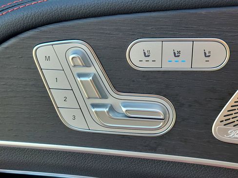 Certified 2024 Mercedes-Benz GLE 53 AMG 4MATIC image 31