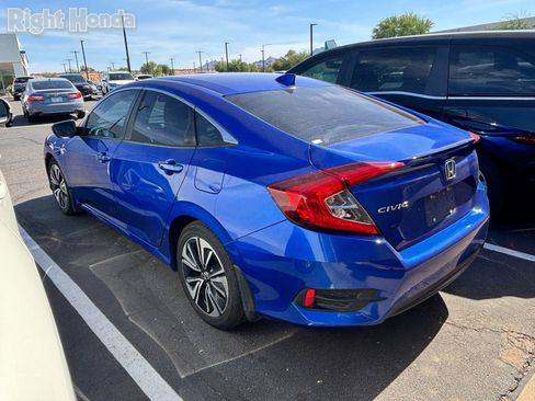 Used 2017 Honda Civic EX-T image 3