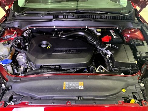 Used 2013 Ford Fusion SE FWD image 29