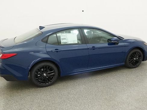 New 2026 Toyota Camry SE image 24