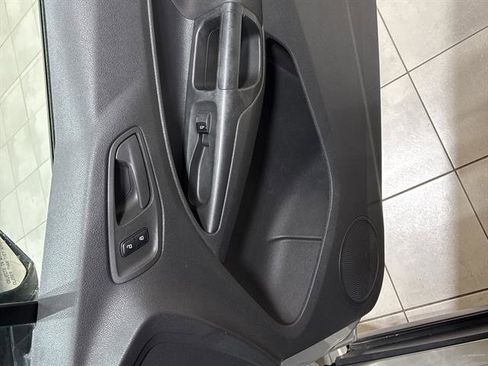 Used 2015 Ford Transit Connect XL image 22