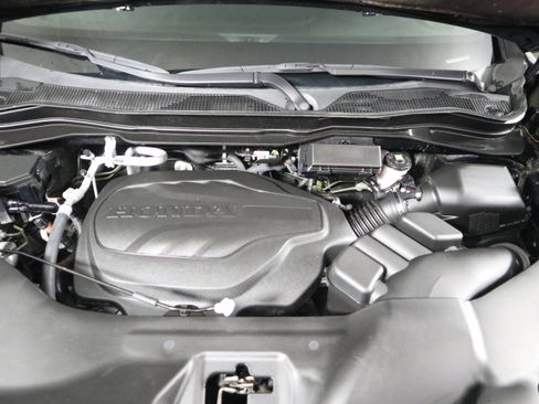 Used 2024 Honda Passport EX-L image 13