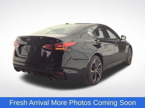 Used 2025 Nissan Altima 2.5 SR FWD image 4