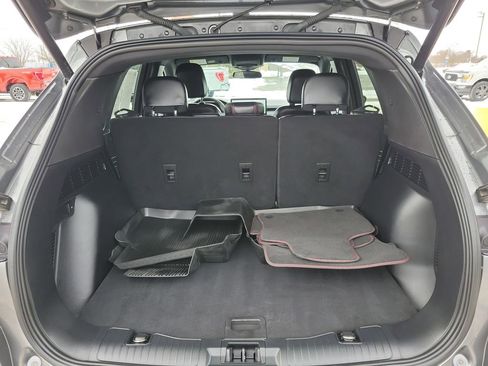 Used 2023 Ford Escape ST-Line w/ Tech Pack #1 AWD/4WD image 7