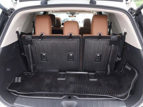 Used 2024 Nissan Pathfinder Platinum AWD/4WD image 7