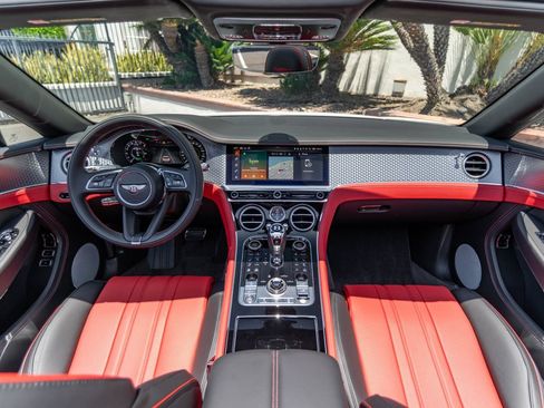 New 2026 Bentley Continental GTC AWD/4WD image 4