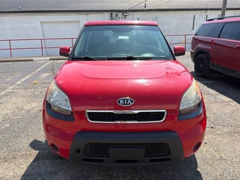 Used 2011 Kia Soul + FWD image 8