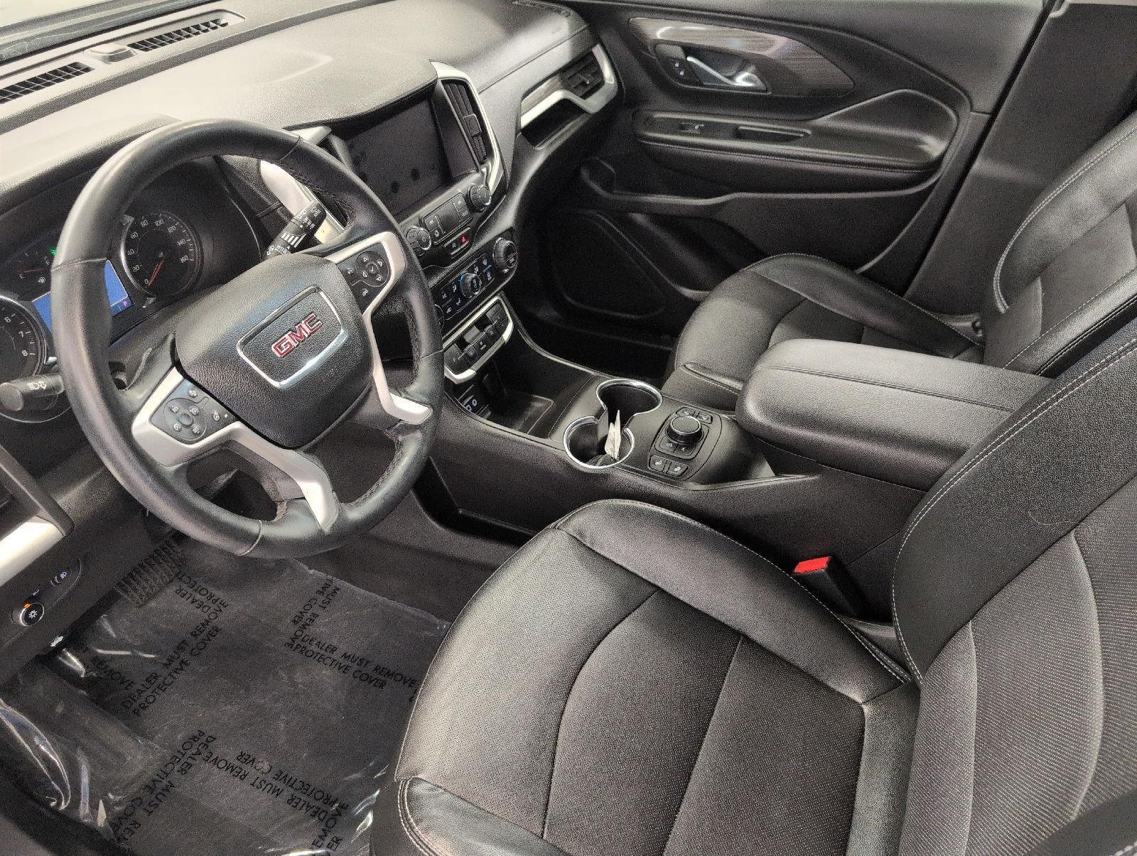 Used 2023 GMC Terrain SLT w/ Elevation Edition AWD/4WD image 9
