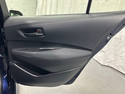 Used 2025 Toyota Corolla LE image 48