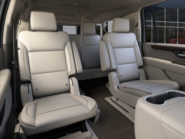 New 2027 GMC Yukon XL Denali w/ Sun & Power Step Package AWD/4WD image 17