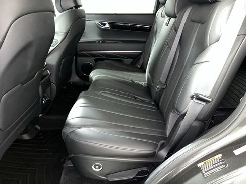 Used 2025 Genesis GV80 2.5T AWD/4WD image 27