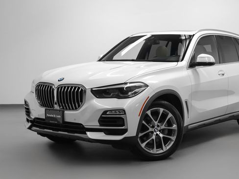 Used 2019 BMW X5 xDrive40i w/ Premium Package 2 AWD/4WD image 7
