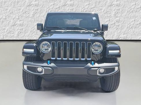 Used 2023 Jeep Wrangler Unlimited Sahara AWD/4WD image 8