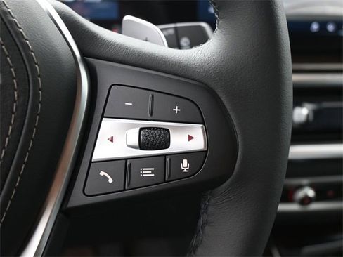 New 2026 BMW X5 sDrive40i w/ Premium Package image 28