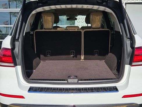 Used 2019 Mercedes-Benz GLE 400 4MATIC image 6