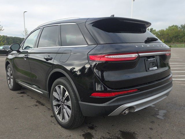 Used 2022 Lincoln Corsair Reserve w/ Equipment Group 201A AWD/4WD image 15