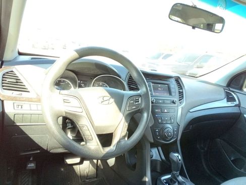Used 2018 Hyundai Santa Fe Sport FWD image 15