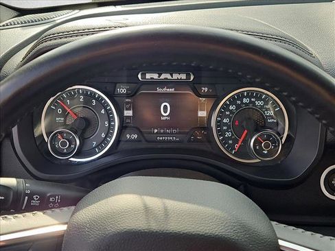 Used 2024 RAM 1500 Laramie image 10