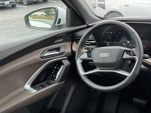 New 2025 Audi Q5 Premium Plus image 7