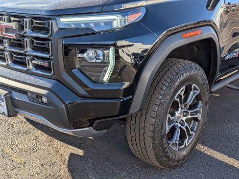 Used 2023 GMC Canyon AT4 w/ Canyon Safety Plus Package AWD/4WD image 9