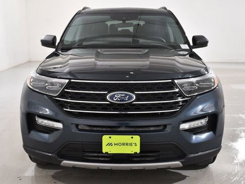 Used 2023 Ford Explorer XLT w/ Equipment Group 202A AWD/4WD image 3