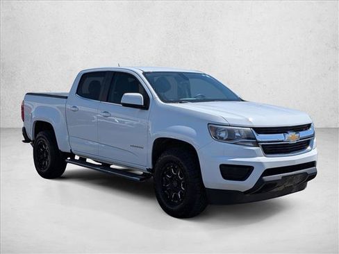 Used 2018 Chevrolet Colorado W/T w/ WT Convenience Package RWD image 3