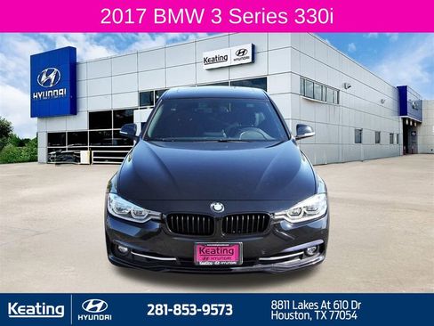 Used 2017 BMW 330i Sedan image 2