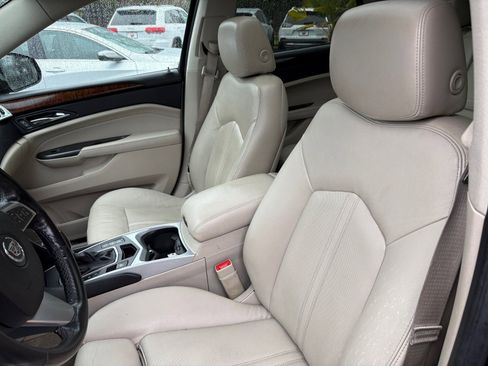 Used 2012 Cadillac SRX Luxury image 14