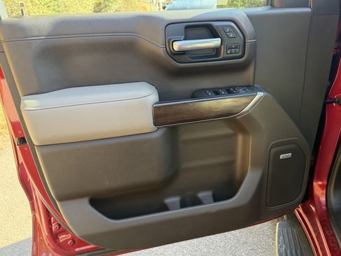 Used 2021 GMC Sierra 1500 SLT w/ SLT Premium Plus Package image 5