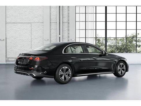 New 2026 Mercedes-Benz E 350 4MATIC Sedan image 19
