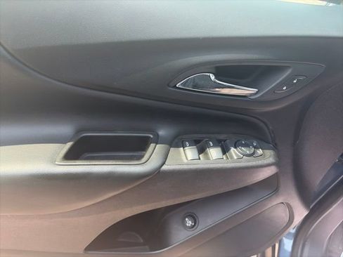 Used 2024 Chevrolet Equinox LT AWD/4WD image 17