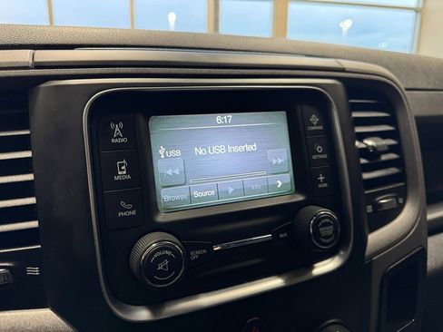 Used 2015 RAM 1500 Express image 23