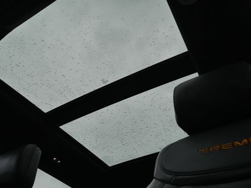 Certified 2023 Ford F150 Tremor w/ Equipment Group 402A High image 5