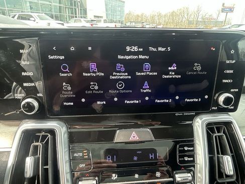 Used 2023 Kia Sorento SX image 24