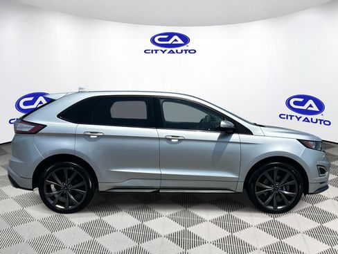 Used 2018 Ford Edge Sport w/ Equipment Group 401A AWD/4WD image 2