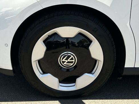 Used 2025 Volkswagen ID. Buzz Pro S RWD image 33
