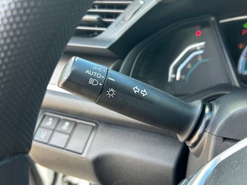 Used 2019 Honda Civic LX image 22