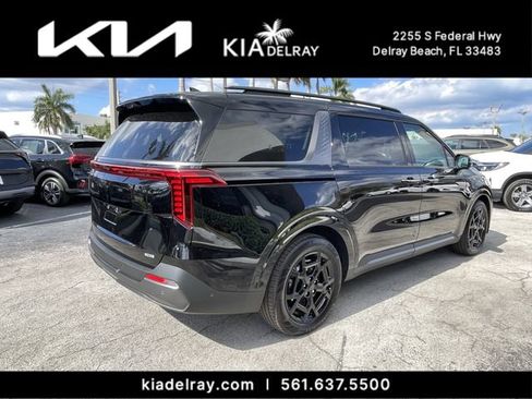 New 2026 Kia Carnival SX Prestige FWD image 3