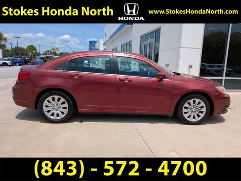 Used 2014 Chrysler 200 LX FWD image 12