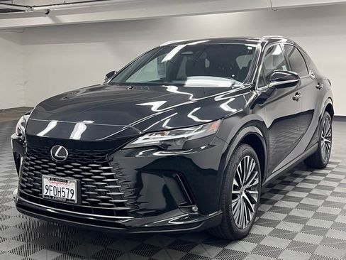 Certified 2023 Lexus RX 350 Premium Plus w/ Cold Area Package image 2