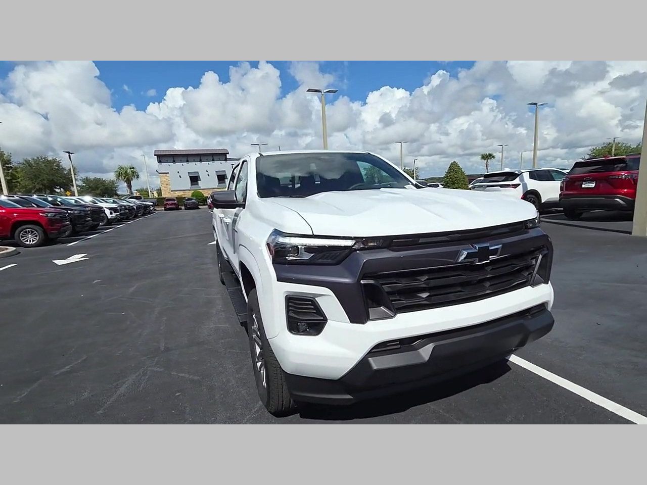 New 2026 Chevrolet Colorado LT w/ LT Convenience Package AWD/4WD image 24