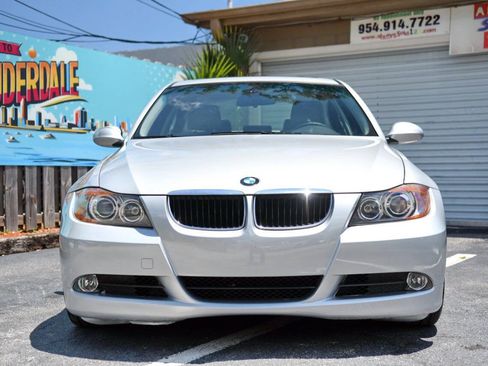 Used 2006 BMW 325i Sedan RWD image 3