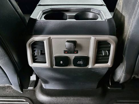 Used 2022 Ford F350 Lariat w/ Lariat Ultimate Package AWD/4WD image 21