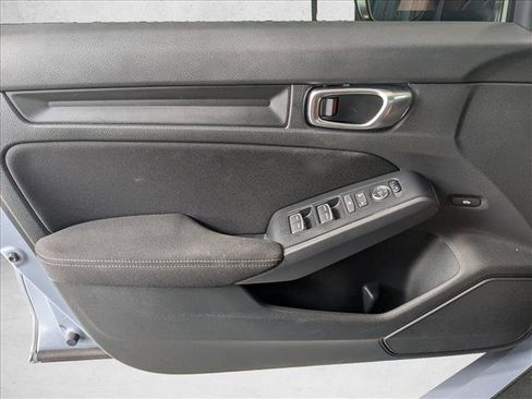 Used 2023 Honda Civic Sport image 13