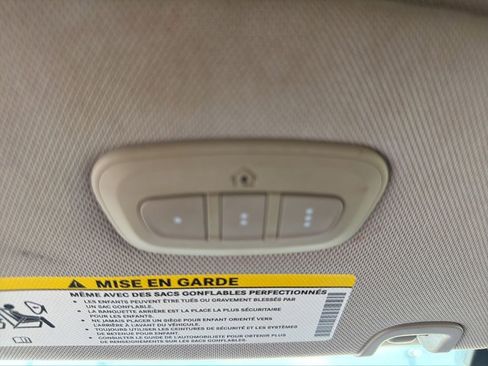 Used 2022 Chrysler Pacifica Touring-L FWD image 20