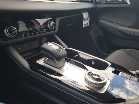 New 2026 Mitsubishi Outlander ES image 26