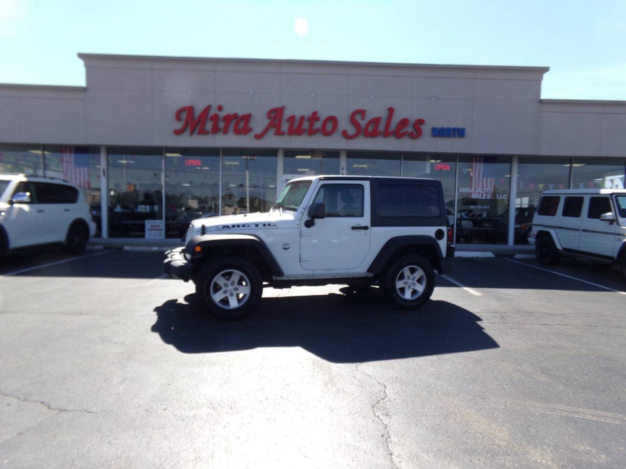 Used 2013 Jeep Wrangler Sport w/ Connectivity Group AWD/4WD image 1