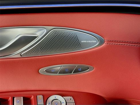 New 2026 Genesis GV70 2.5T Sport Prestige AWD/4WD image 21