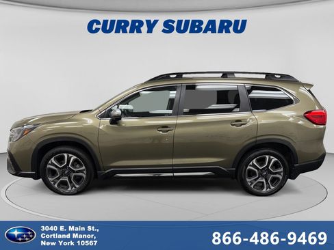Used 2023 Subaru Ascent Limited w/ Technology Package AWD/4WD image 2